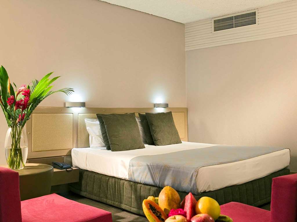 Mercure Nadi Cameră foto